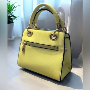 Yellow crossbody purse